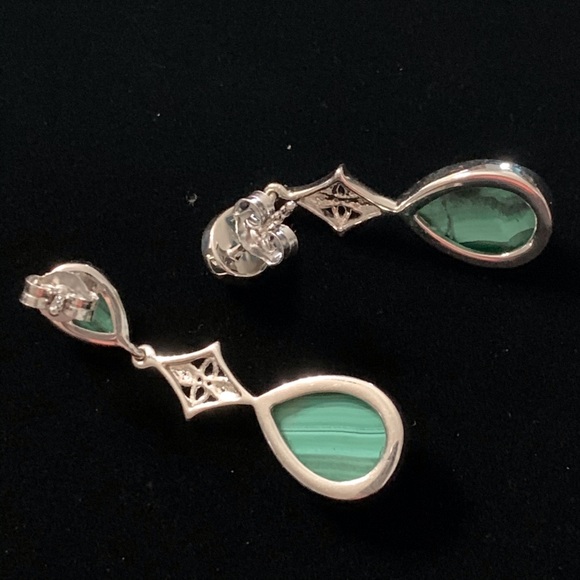 💕Sterling Silver and  Malachite Earrings - Picture 4 of 5